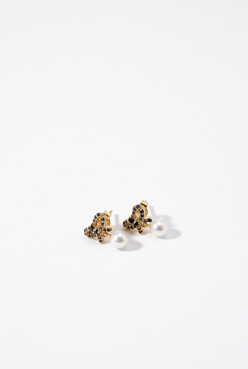 Black Diamond Pearl Bow Earrings Drop