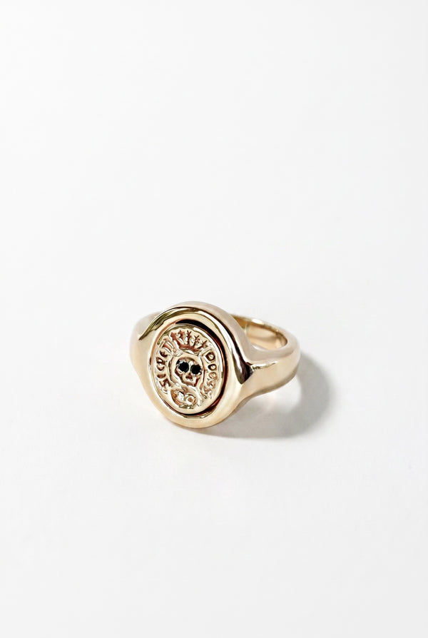 Crest Signet Skull Ring Black Diamond Gold