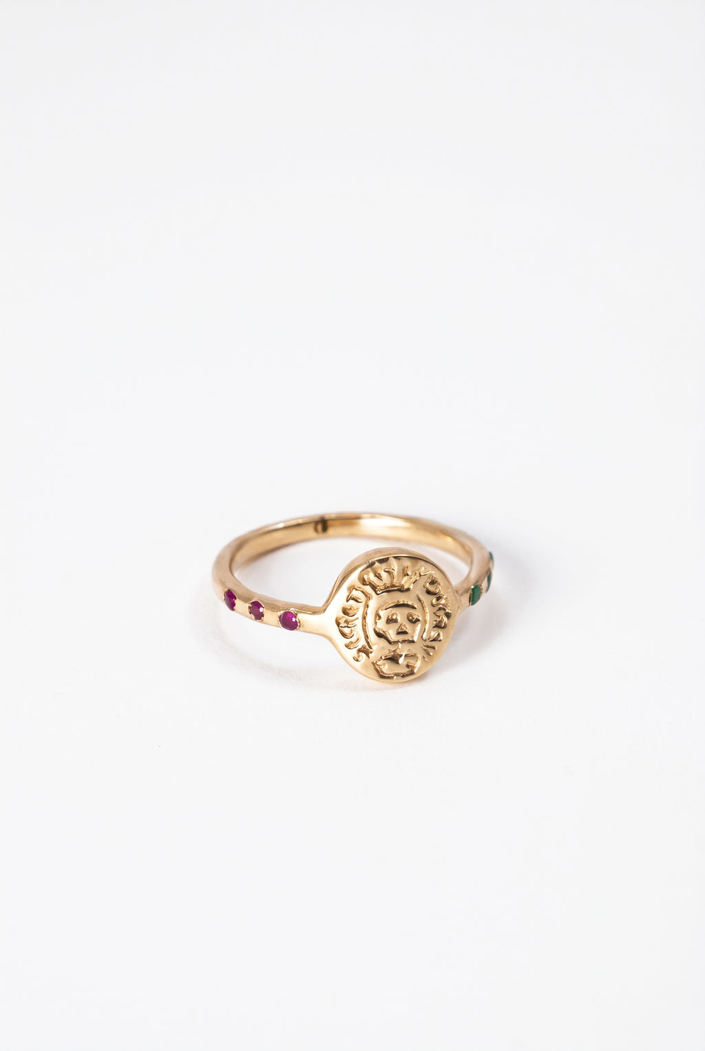 Skull Ring Emerald Ruby Crest Gold