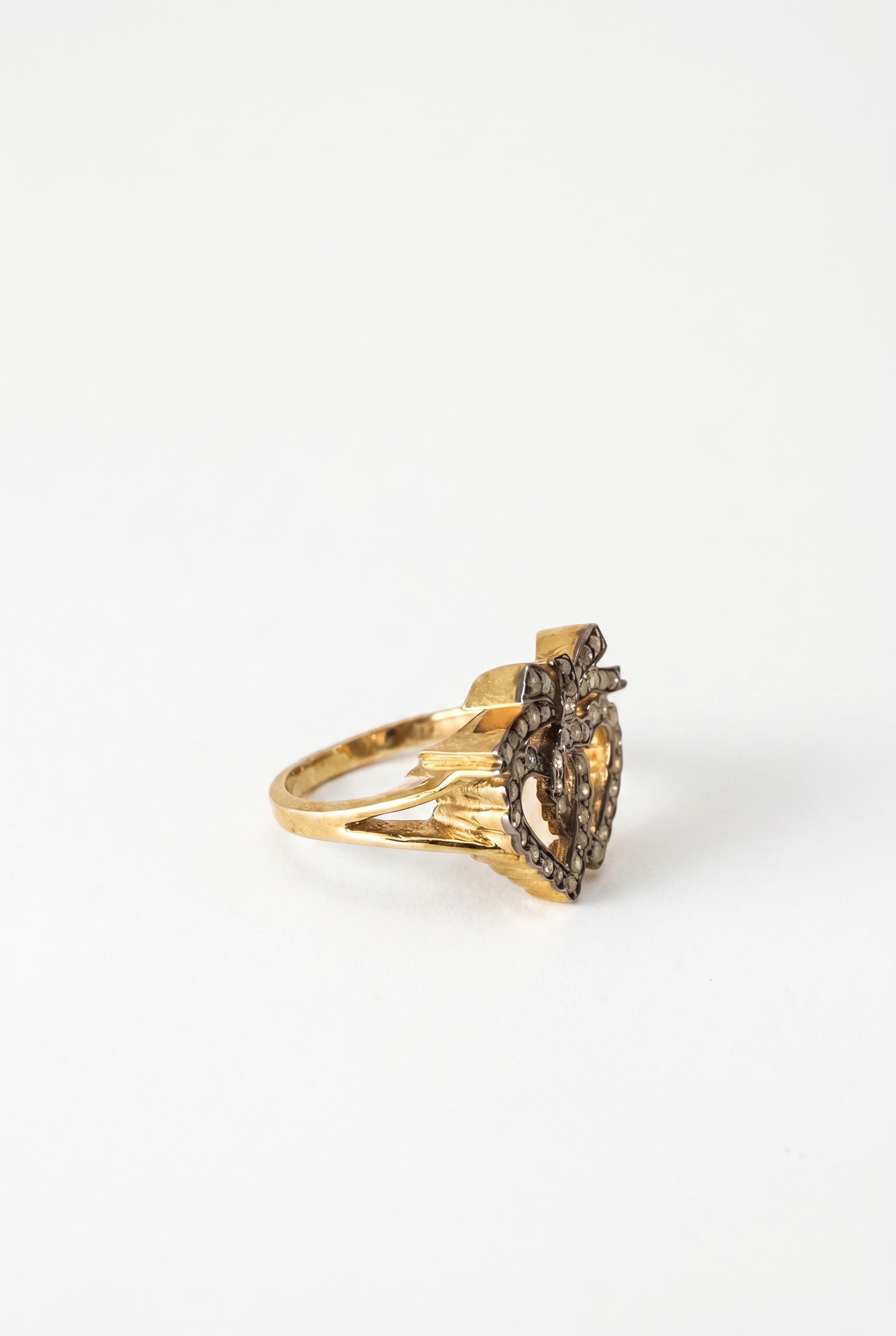 Double Heart Ring Diamond Bow