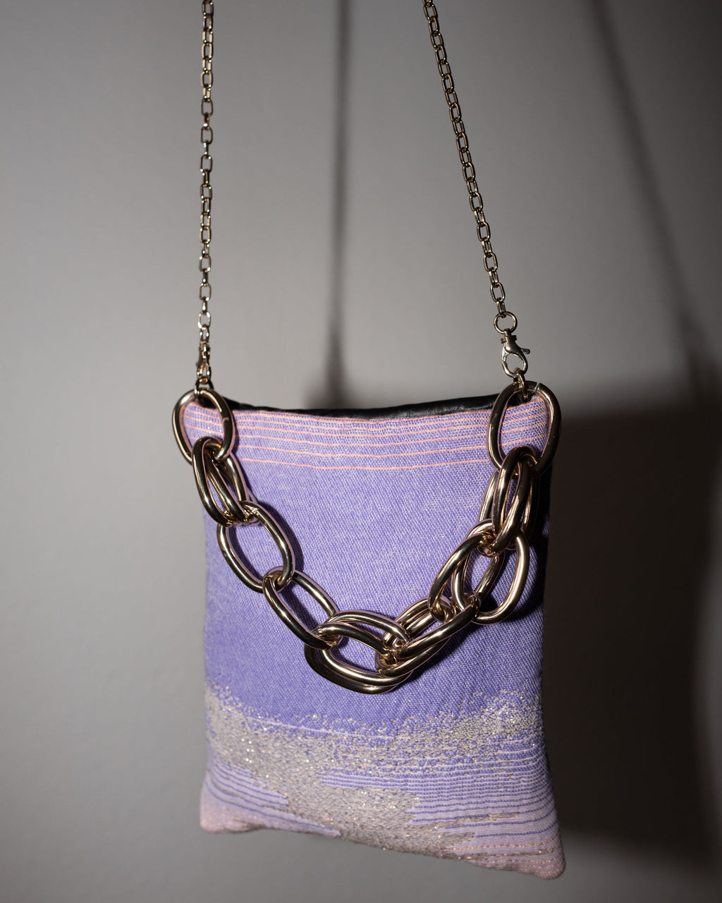 Bag with Lilac Pink Gold Lurex and Black Leather Gold Chain