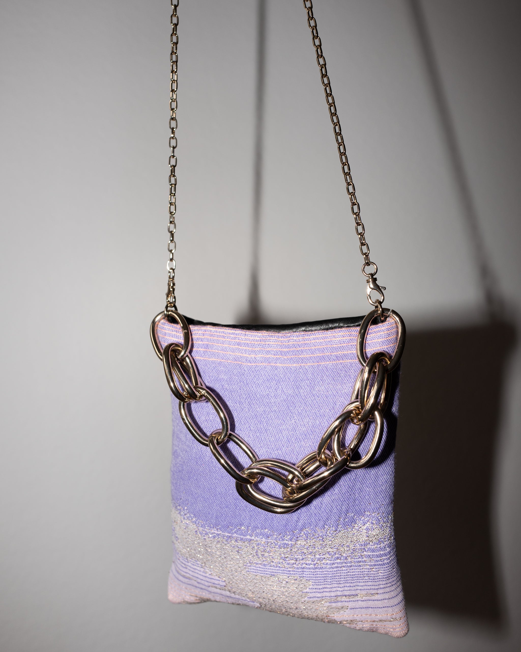 Bag with Lilac Pink Gold Lurex and Black Leather Gold Chain