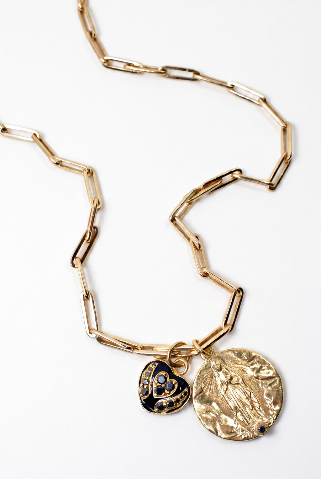 Gold Medal Paperclip Chain Black Diamond Heart