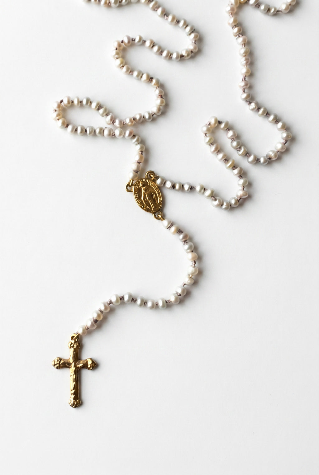 White Pearl Rosario Necklace