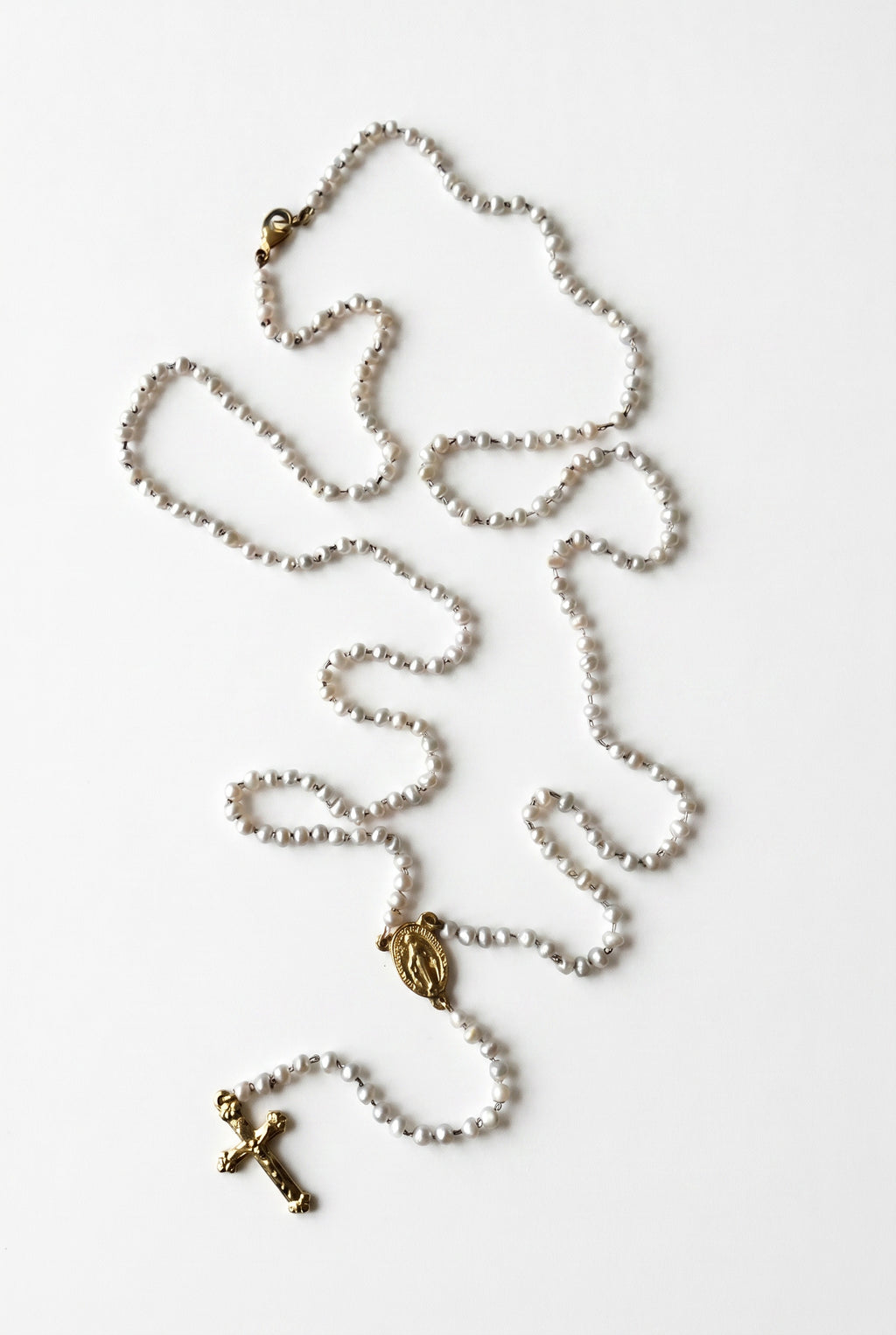 White Pearl Rosario Necklace