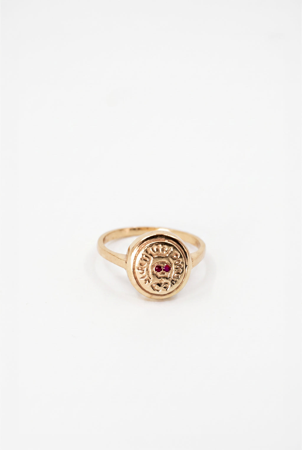 Skull Ring Emerald Ruby Crest Gold (Copy)